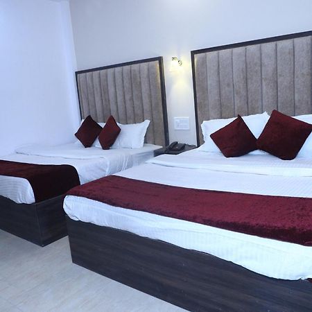 Hotel The Divine Oak Katra  Exterior foto